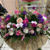 Dessus de cercueil fleurs variées – Image 11