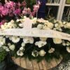 Dessus de cercueil fleurs variées – Image 5